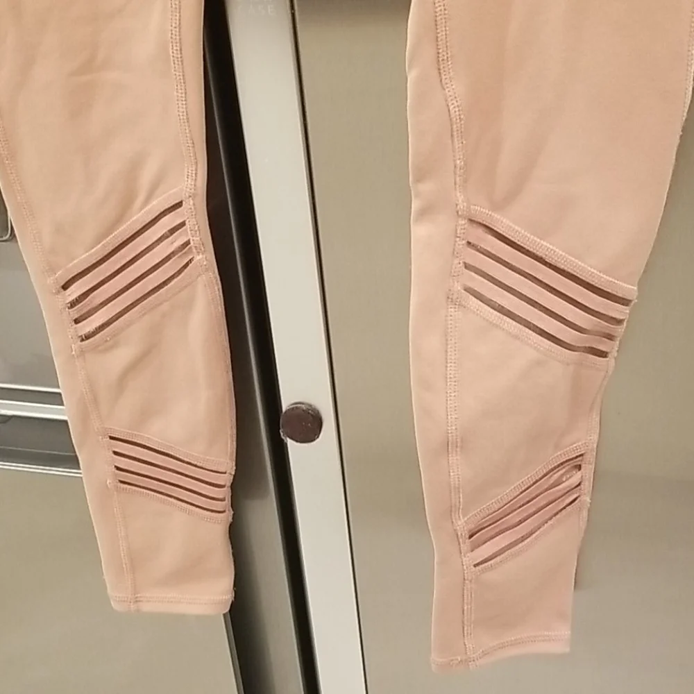 💕ALO YOGA💕 Multi Legging High Waisted Rosewater